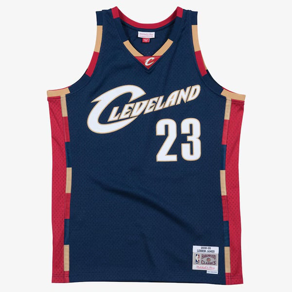 Mitchell & Ness LeBron James Navy Cleveland Cavaliers Hardwood Classics Swingman Jersey
